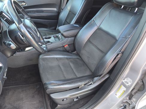 Used 2019 Dodge Durango GT image 27
