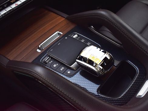 Used 2022 Mercedes-Benz GLE 350 w/ AMG Line Exterior image 37