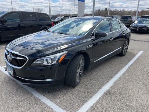 Used 2017 Buick LaCrosse Premium image 1