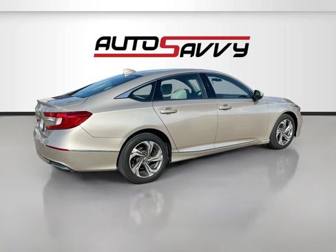 Used 2020 Honda Accord EX image 7