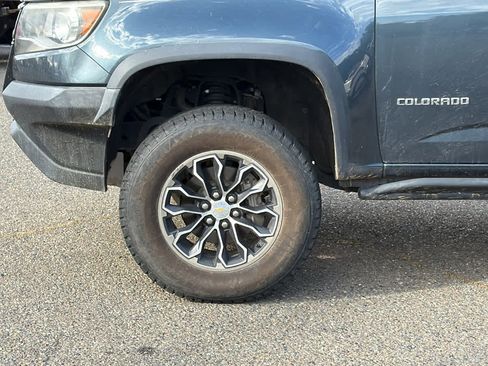Used 2019 Chevrolet Colorado ZR2 image 9