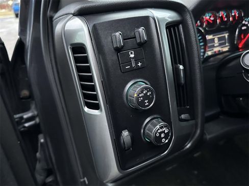 Used 2015 Chevrolet Silverado 1500 LT w/ LT Convenience Package image 20