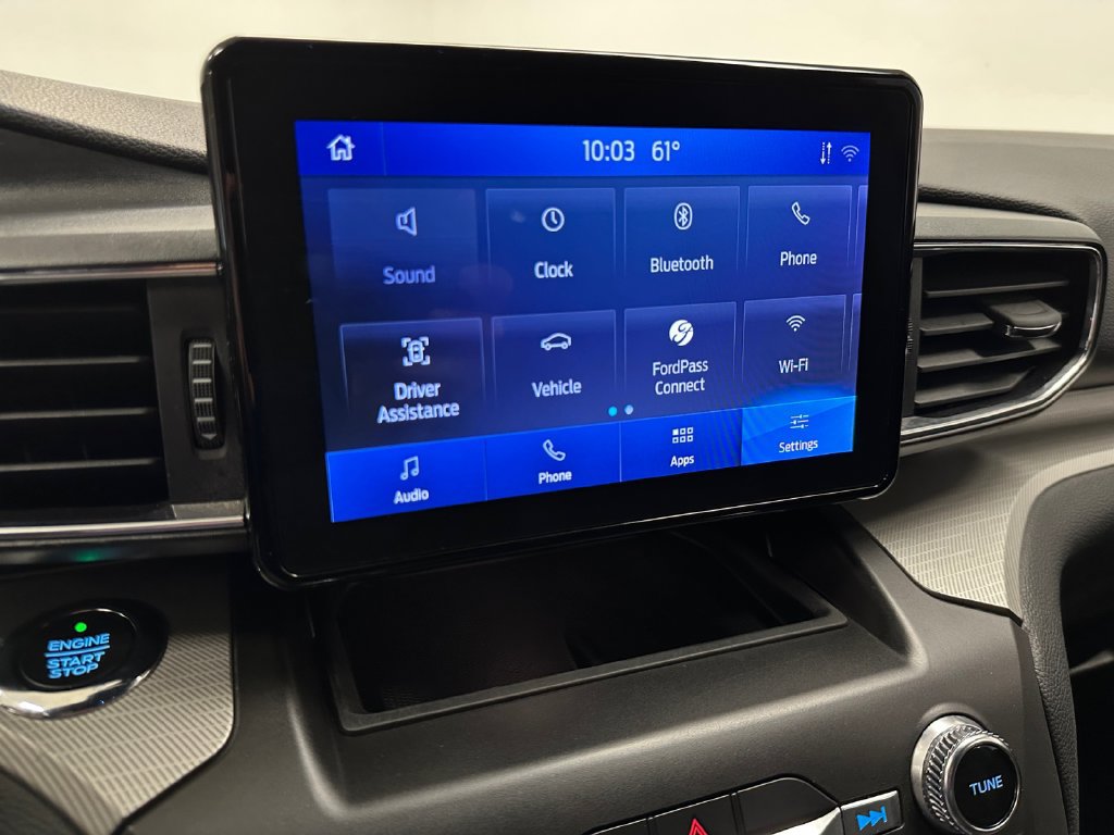 Used 2020 Ford Explorer XLT w/ Equipment Group 202A AWD/4WD image 14
