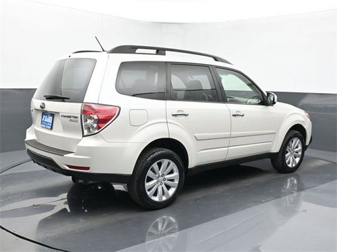 Used 2013 Subaru Forester 2.5X Premium image 5