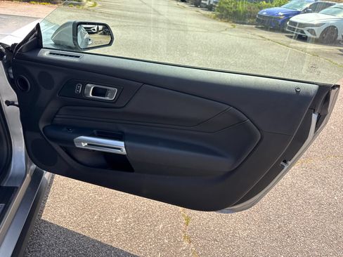 Used 2025 Ford Mustang Premium RWD image 14