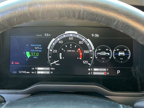 Used 2024 Toyota Tundra Limited image 17