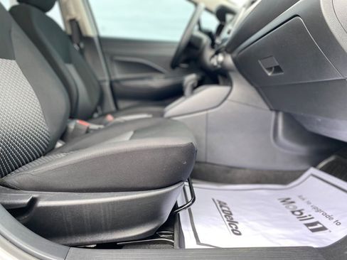 Used 2024 Nissan Versa S w/ Trunk Package image 11