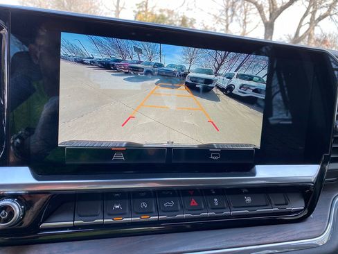 Used 2025 GMC Sierra 1500 SLT image 27