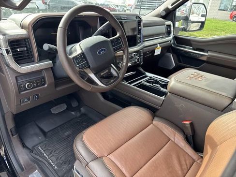 New 2026 Ford F250 King Ranch w/ Chrome Package AWD/4WD image 15