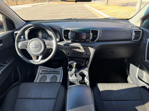 Used 2017 Kia Sportage LX image 24