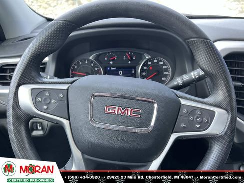 Used 2023 GMC Acadia SLE w/ Driver Convenience Package image 16