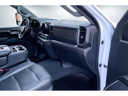 Used 2024 Chevrolet Silverado 3500 LTZ image 24