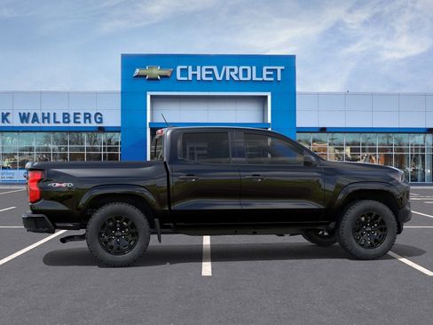 New 2026 Chevrolet Colorado W/T w/ WT Custom Package AWD/4WD image 29