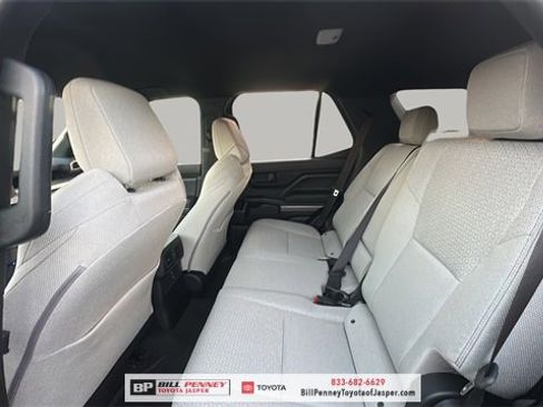 New 2025 Toyota 4Runner SR5 image 12