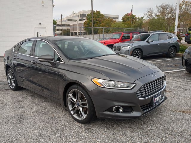 Used 2016 Ford Fusion Titanium AWD/4WD image 3