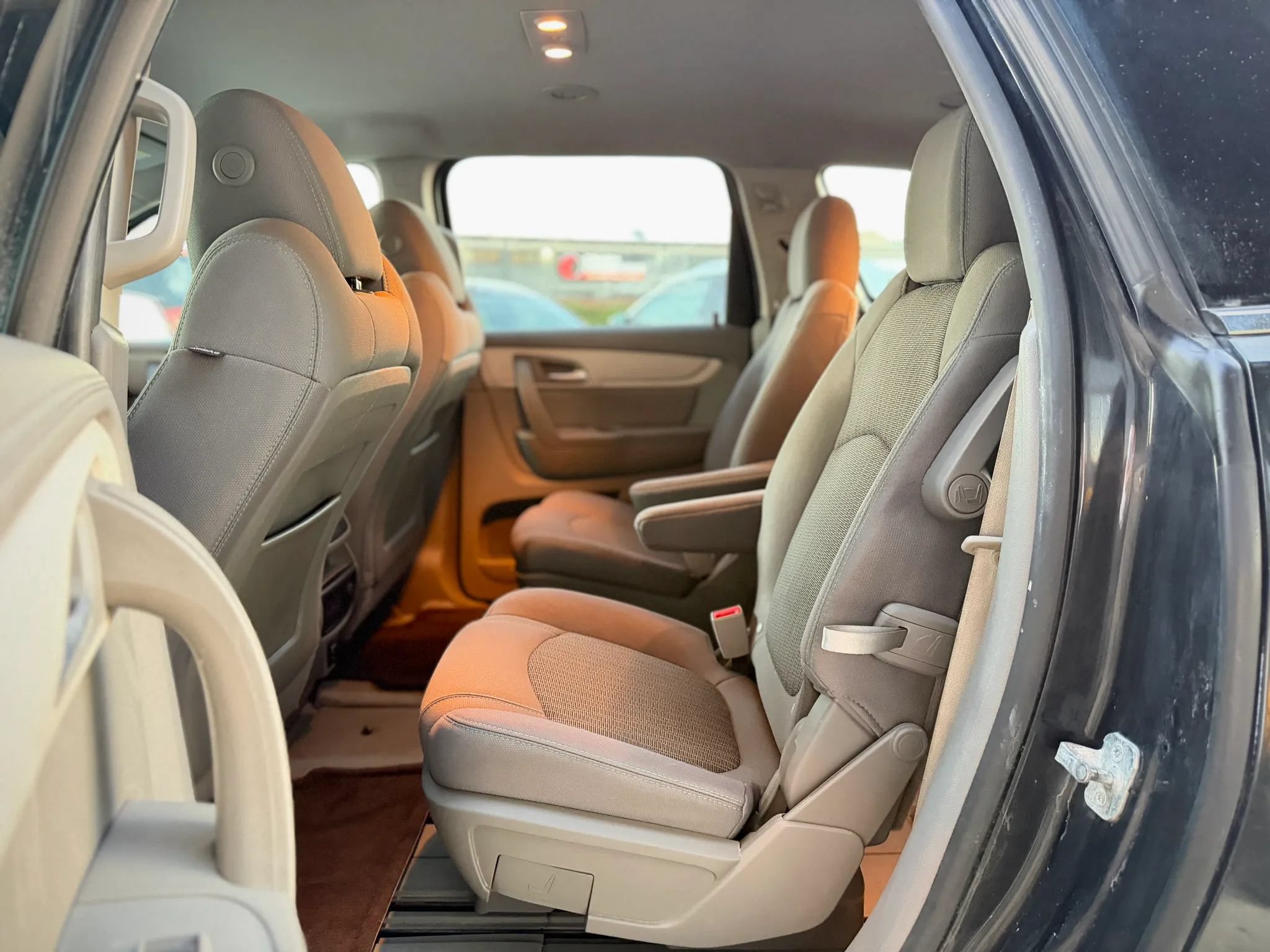 Used 2014 Chevrolet Traverse LT w/ All-Star Edition AWD/4WD image 15