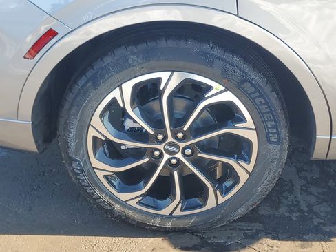 New 2026 Lincoln Nautilus Reserve image 5