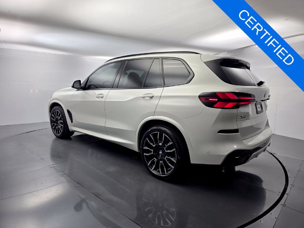 Certified 2025 BMW X5 sDrive40i w/ M Sport Package RWD image 4