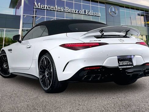 Certified 2022 Mercedes-Benz SL 55 AMG 4MATIC image 2