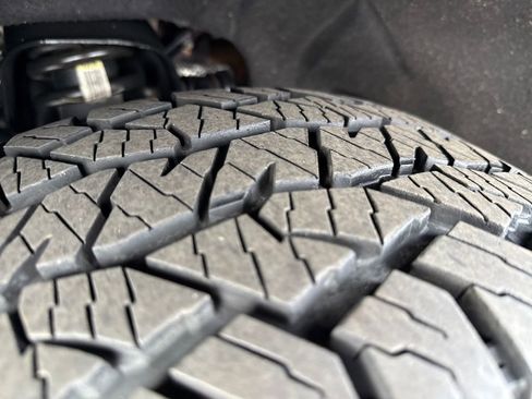 Used 2016 Chevrolet Colorado Z71 image 31