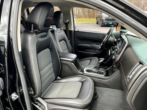 Used 2022 GMC Canyon AT4 w/ Trailering Package AWD/4WD image 11