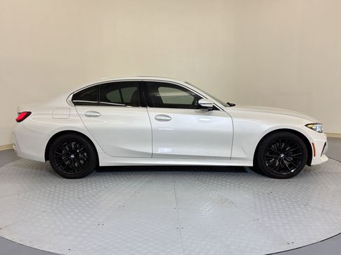Used 2024 BMW 330i Sedan w/ Convenience Package image 7