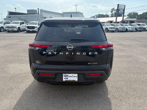 Used 2024 Nissan Pathfinder SV AWD/4WD image 5