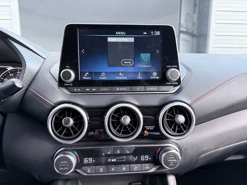 Used 2024 Nissan Sentra SR w/ SR Premium Package image 20