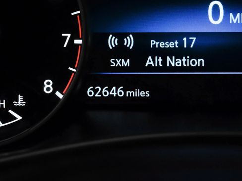 Used 2022 Nissan Murano S FWD image 19