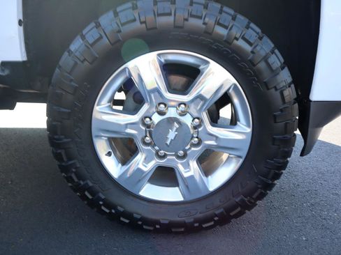 Used 2017 Chevrolet Silverado 2500 LTZ w/ Duramax Plus Package AWD/4WD image 16