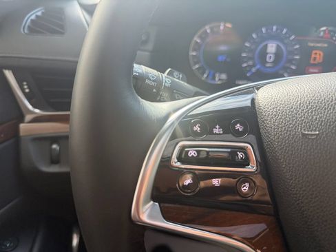 Used 2020 Cadillac Escalade ESV Premium Luxury AWD/4WD image 30