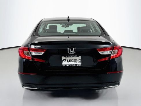 Used 2018 Honda Accord EX image 6