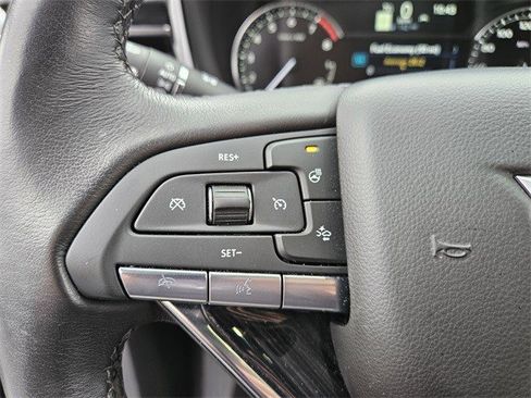 Certified 2025 Cadillac XT6 Premium Luxury image 27