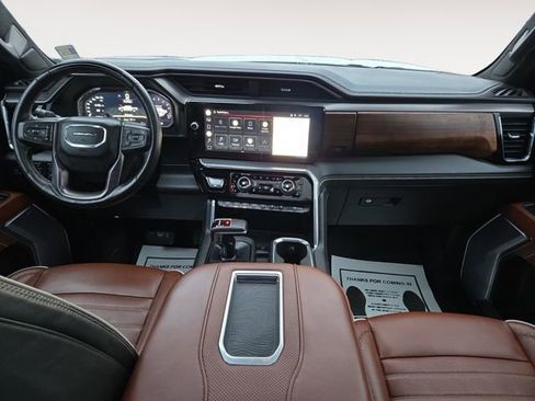 Used 2022 GMC Sierra 1500 Denali Ultimate image 3