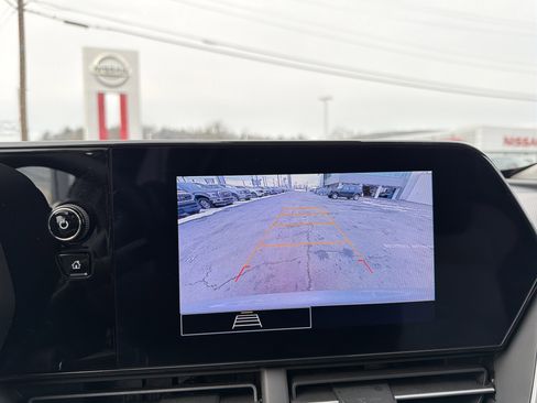 Used 2024 Chevrolet Trax LS w/ LS Convenience Package image 20