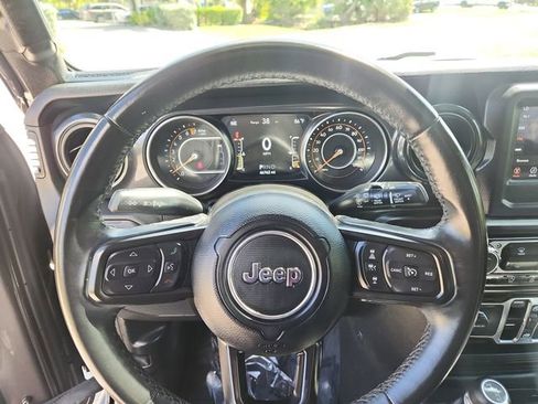 Used 2021 Jeep Wrangler Unlimited Sport w/ LED Headlamp & Fog Lamp Group AWD/4WD image 19