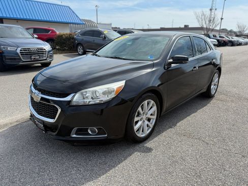 Used 2016 Chevrolet Malibu LTZ image 3
