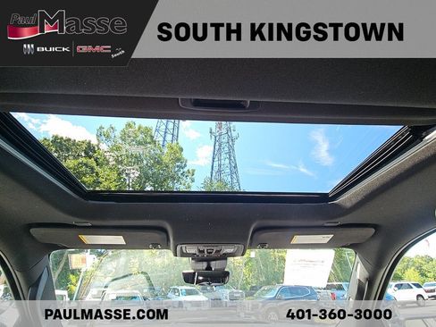Used 2023 GMC Sierra 1500 AT4 w/ Technology Package AWD/4WD image 18