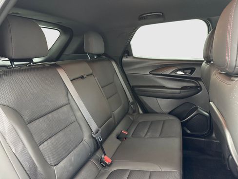 Used 2023 Chevrolet TrailBlazer RS w/ Convenience Package image 43