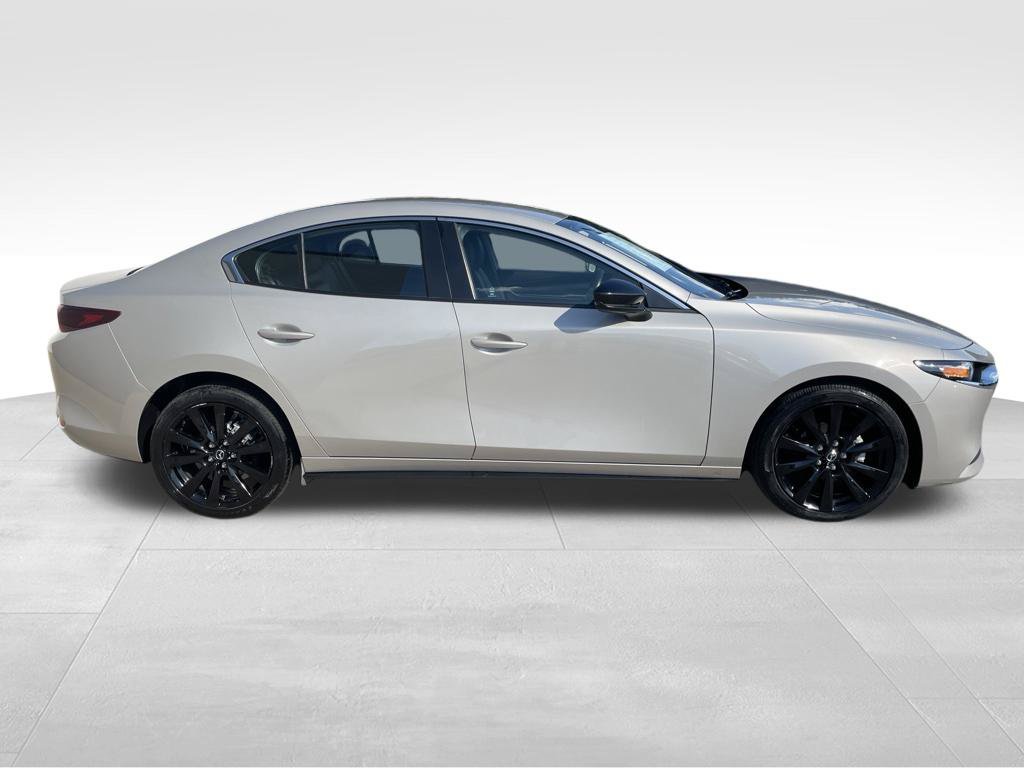 Certified 2025 MAZDA MAZDA3 s FWD image 4