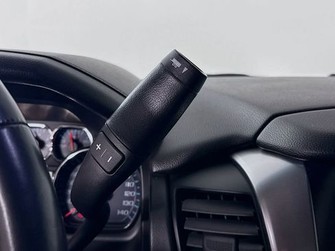 Used 2019 Chevrolet Tahoe LT w/ LT Signature Package image 16