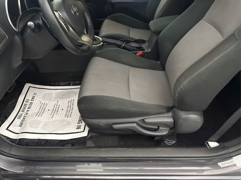 Used 2015 Scion tC FWD image 28