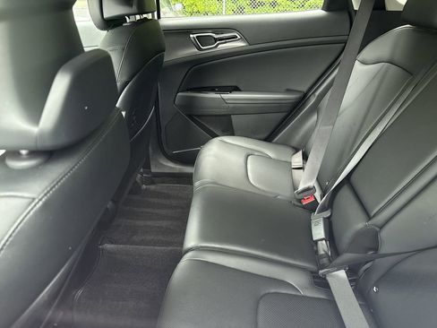 Used 2024 Kia Sportage SX FWD image 27