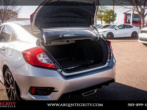 Used 2020 Honda Civic Sport image 33