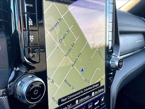 Used 2020 RAM 1500 Limited image 38