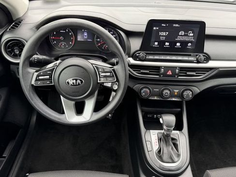 Used 2020 Kia Forte LXS FWD image 10