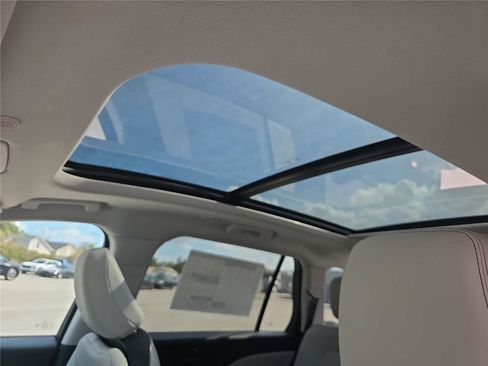 New 2026 Lincoln Aviator 2WD image 21