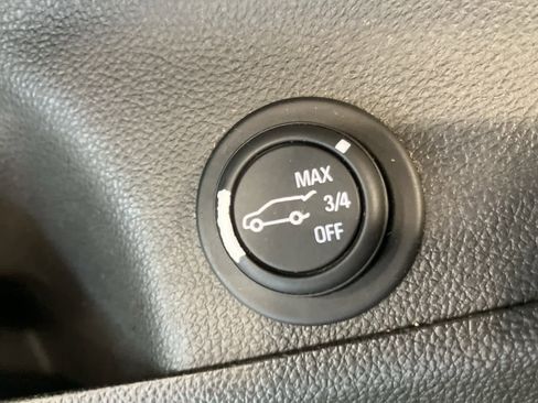 Used 2018 Buick Envision Premium image 15