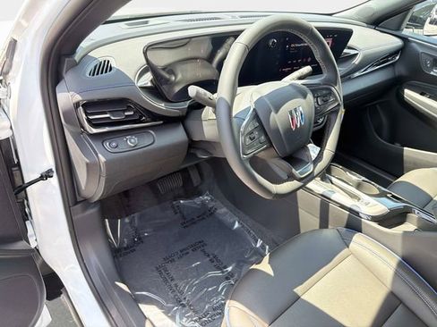 New 2026 Buick Envista Sport Touring w/ Convenience I Package FWD image 21
