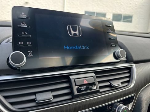 Used 2020 Honda Accord EX-L image 23